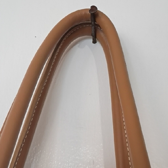 Vintage Furla Tan Leather Shoulder Bag Large Tote Purse Authentic vintage - Picture 4 of 16